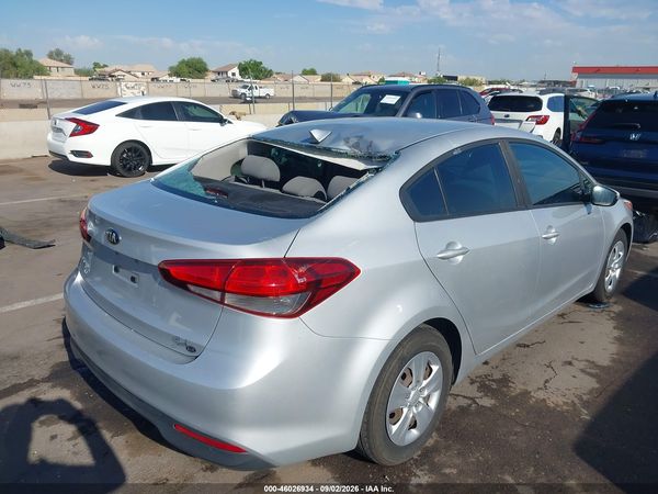 2017 KIA FORTE LX — I6