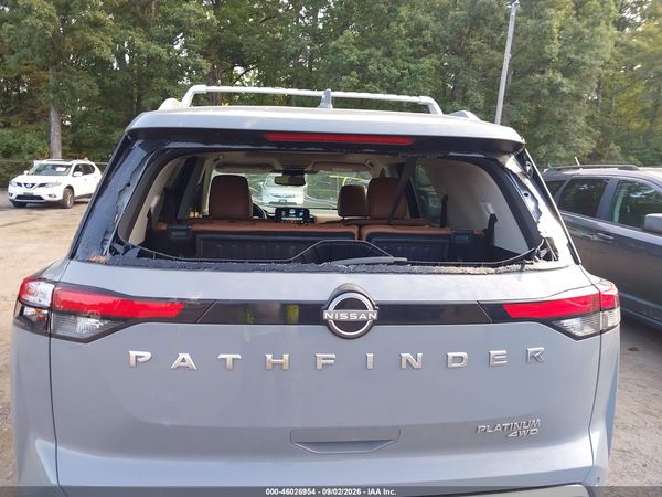 2022 NISSAN PATHFINDER PLATINUM 4WD — I6