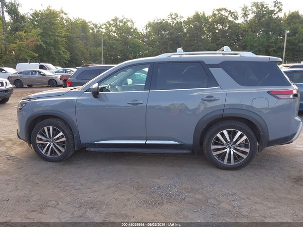 2022 NISSAN PATHFINDER PLATINUM 4WD — I117