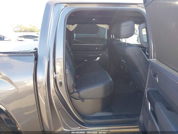 2025 TOYOTA TUNDRA PLATINUM — I8