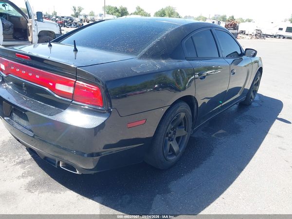 2013 DODGE CHARGER — I4