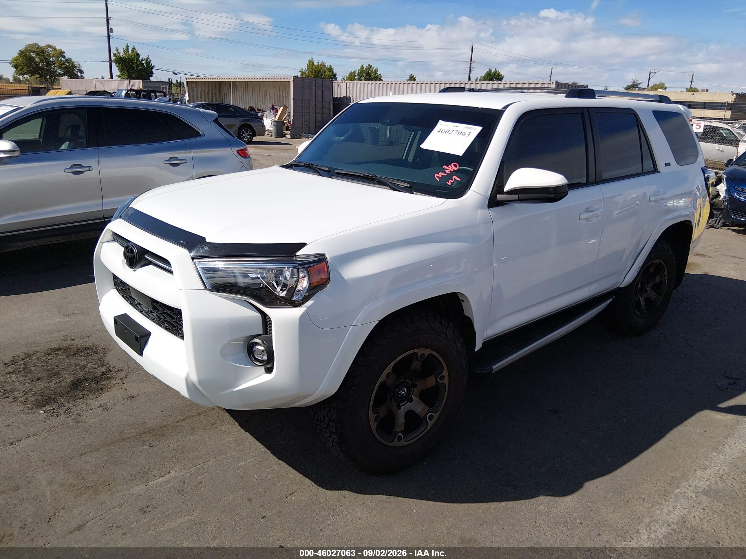 2022 TOYOTA 4RUNNER SR5 — I2