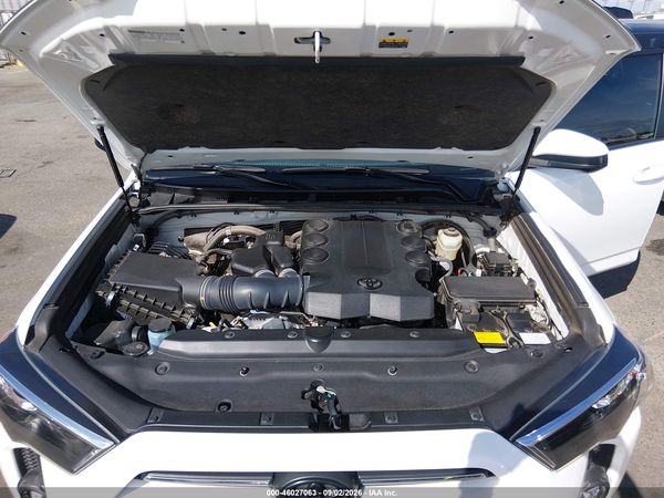 2022 TOYOTA 4RUNNER SR5 — I10