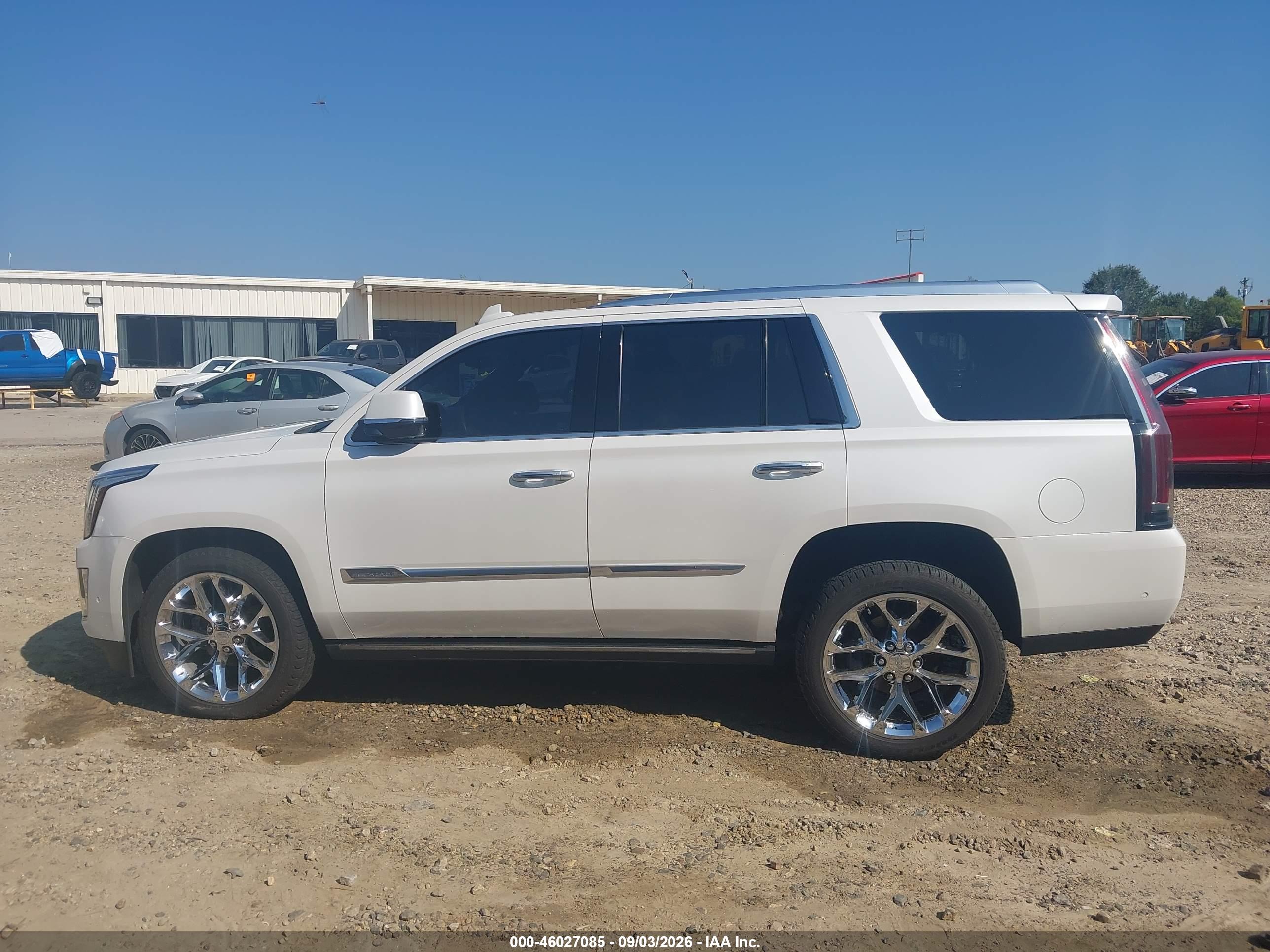 2018 CADILLAC ESCALADE PLATINUM