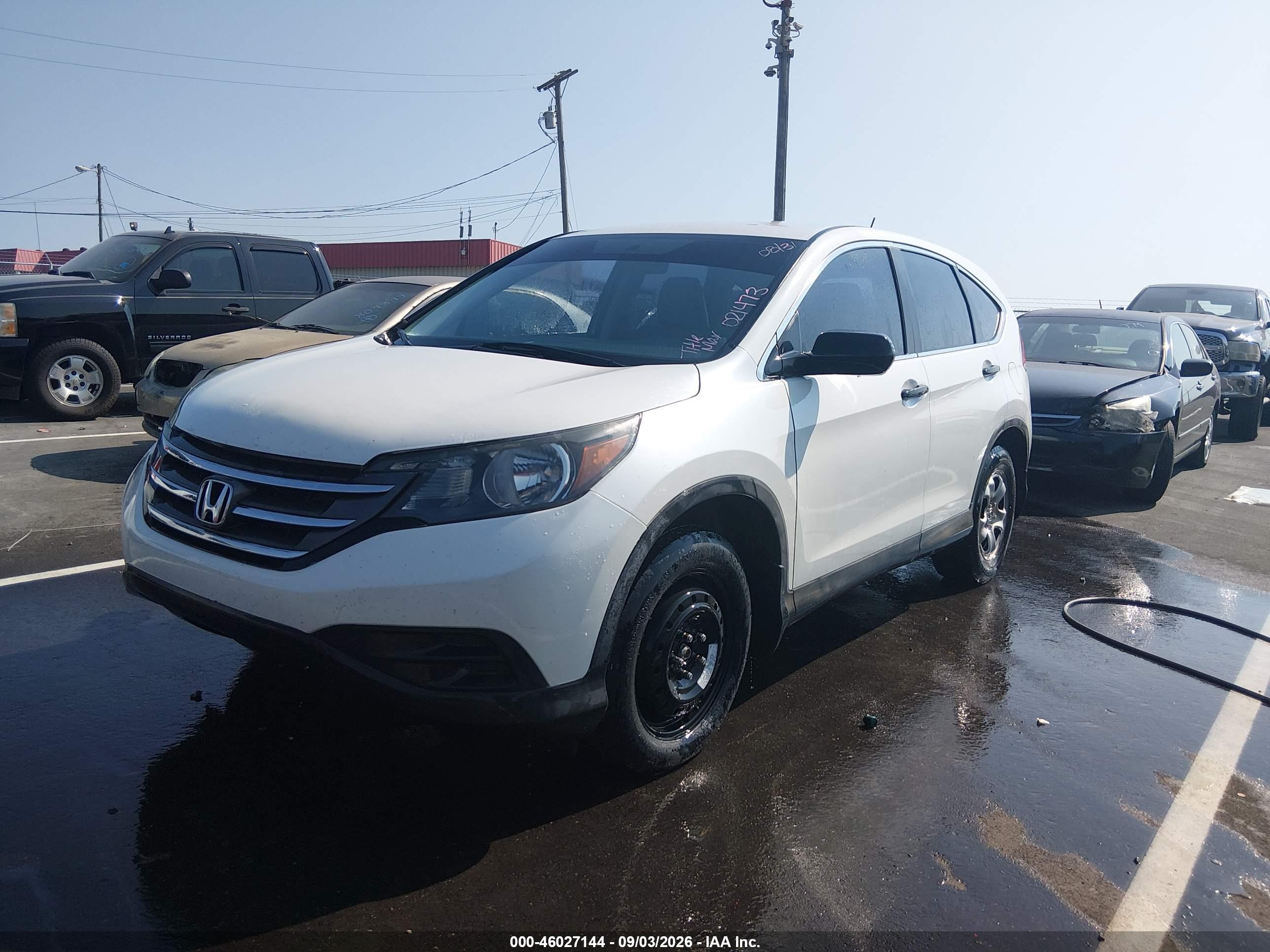 2014 HONDA CR-V LX — I2