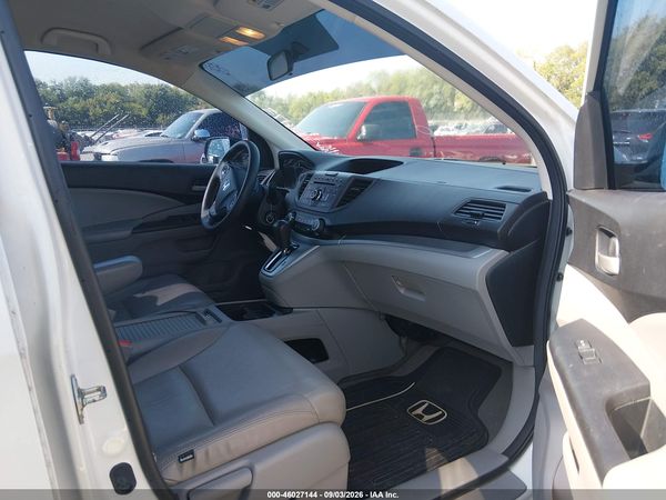 2014 HONDA CR-V LX — I5