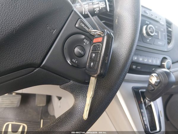 2014 HONDA CR-V LX — I11