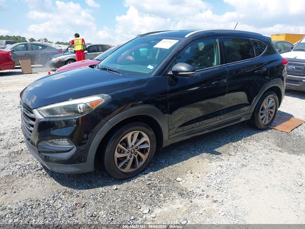 2016 HYUNDAI TUCSON — I2