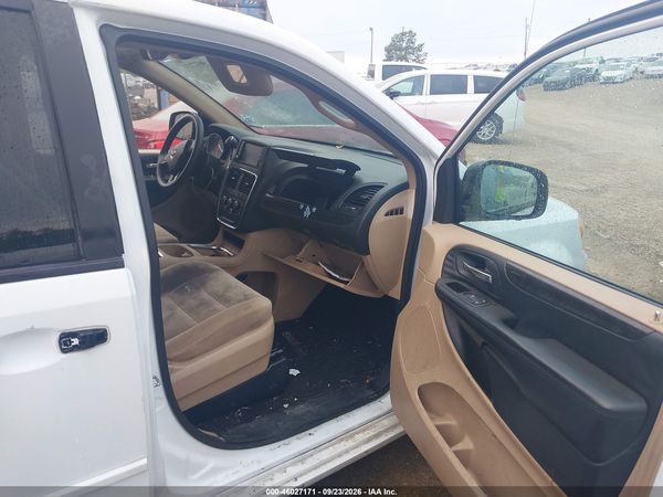 2016 DODGE GRAND CARAVAN SXT — I5