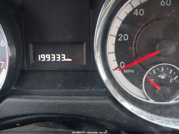 2016 DODGE GRAND CARAVAN SXT — I7