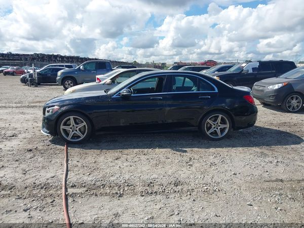 2017 MERCEDES-BENZ C 300 SPORT — I117