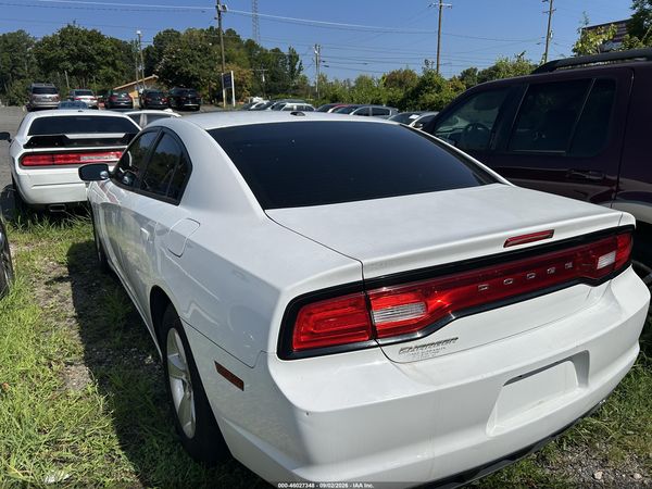 2013 DODGE CHARGER SE