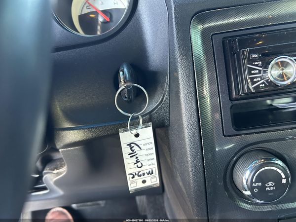 2014 DODGE CHALLENGER SXT