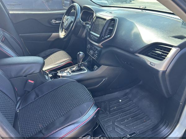 2017 JEEP CHEROKEE LATITUDE 4X4