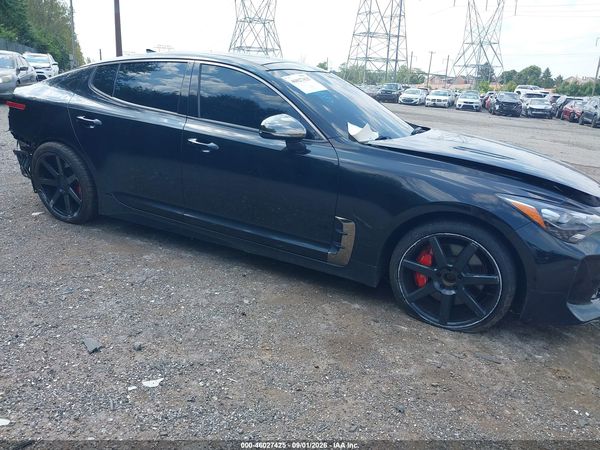 2019 KIA STINGER GT1 — I1