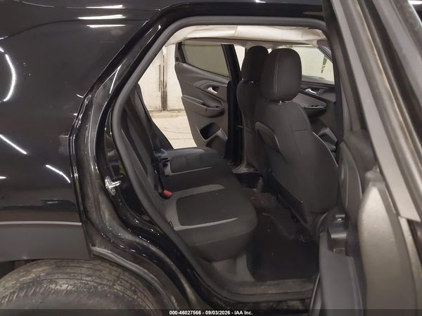 2024 CHEVROLET TRAILBLAZER FWD LT — I8