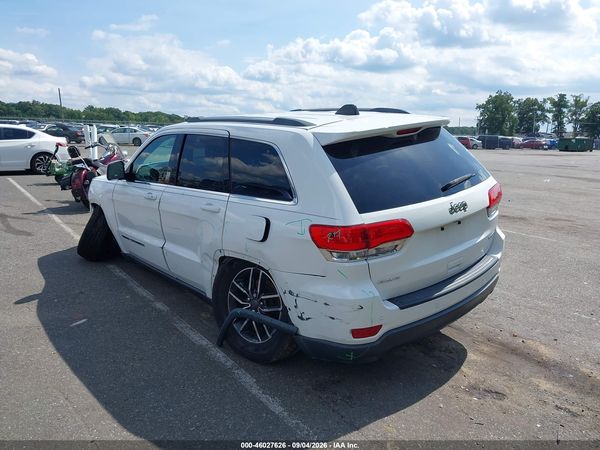 2019 JEEP GRAND CHEROKEE LAREDO E 4X4 — I3