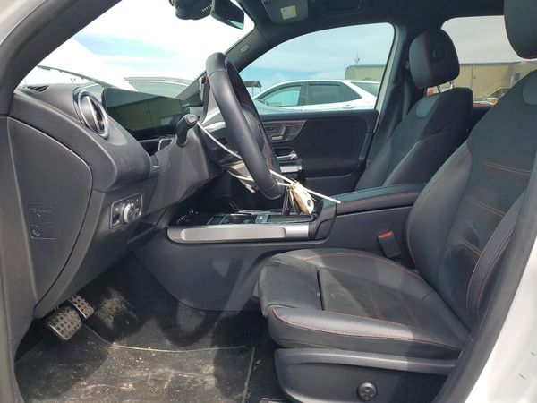 2025 MERCEDES-BENZ GLB-CLASS GLB250 — DENT
