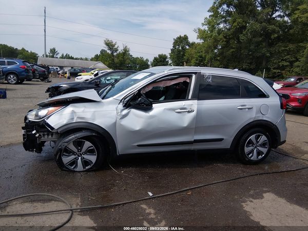 2019 KIA NIRO LX — I117