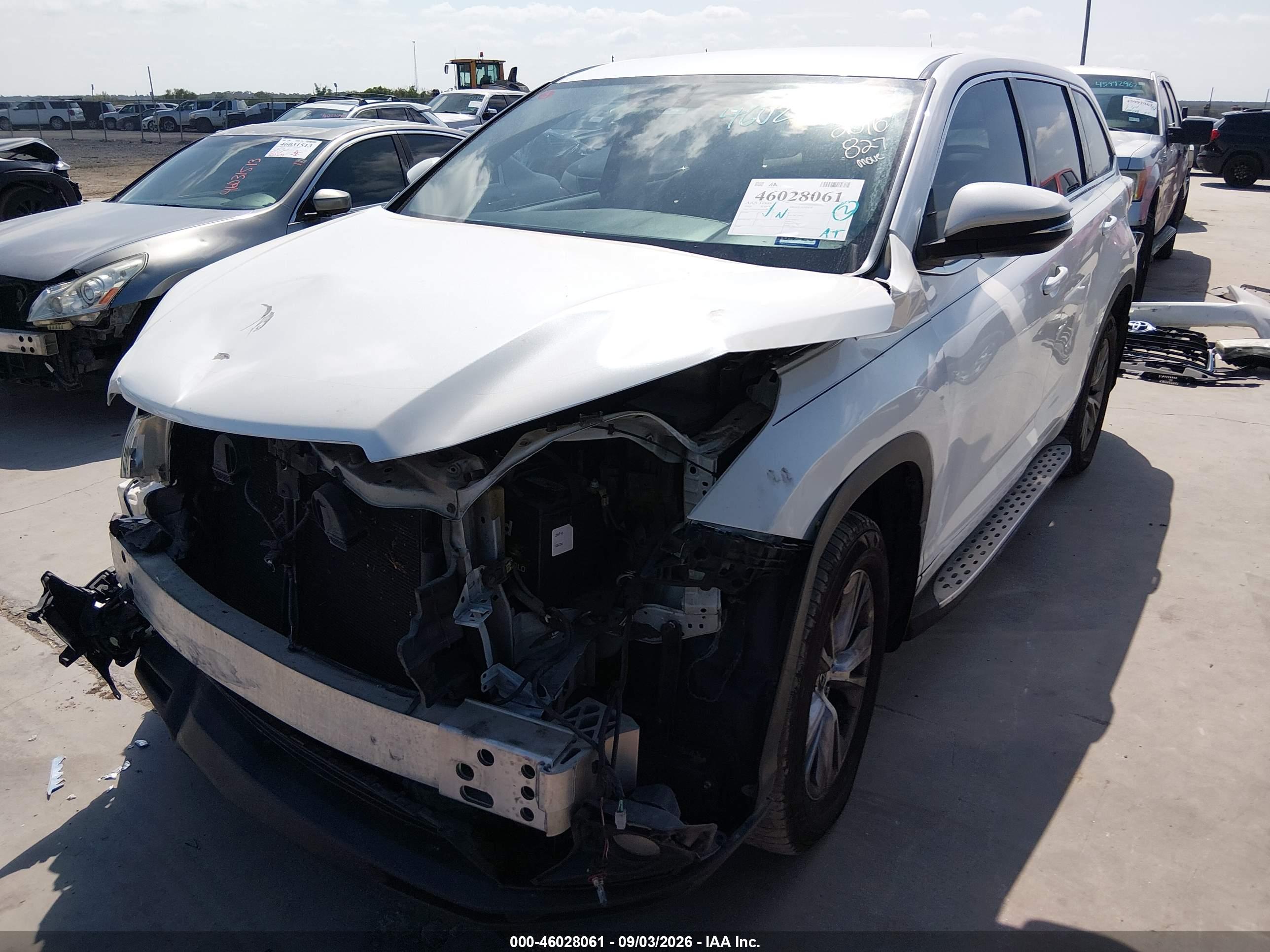 2016 TOYOTA HIGHLANDER LE PLUS V6 — I2