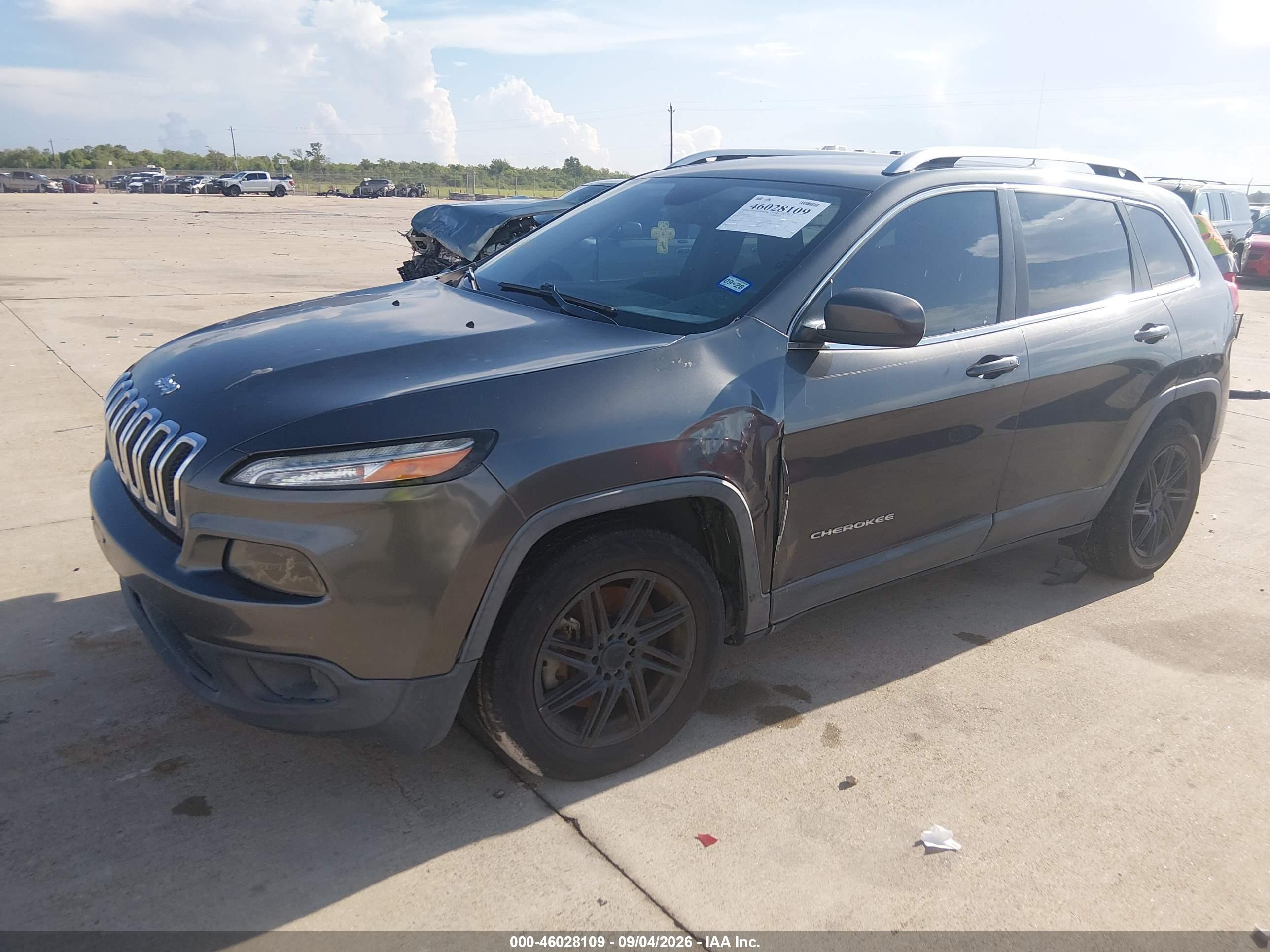 2016 JEEP CHEROKEE LATITUDE — I2