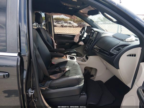 2017 DODGE GRAND CARAVAN SXT — I5