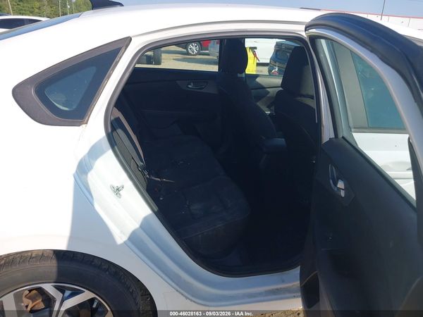 2021 KIA FORTE LXS — I8