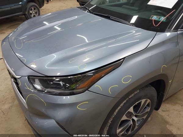 2021 TOYOTA HIGHLANDER XLE