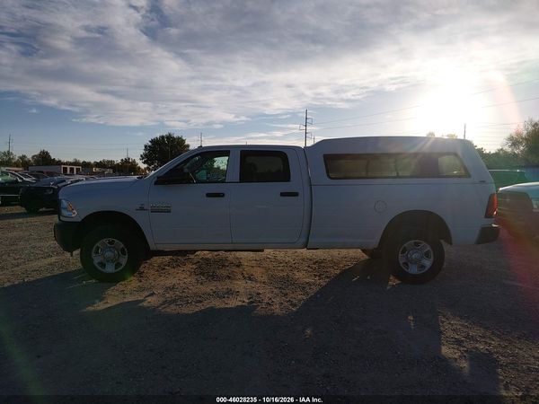 2017 RAM 3500 TRADESMAN  4X4 8' BOX — I117