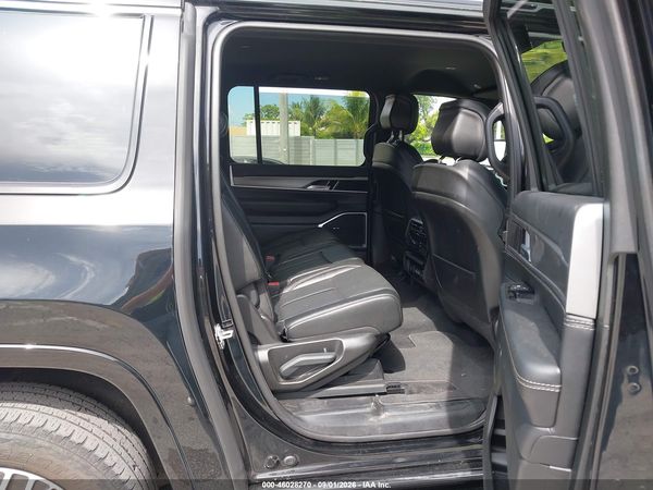 2025 JEEP WAGONEER L SERIES II 4X4
