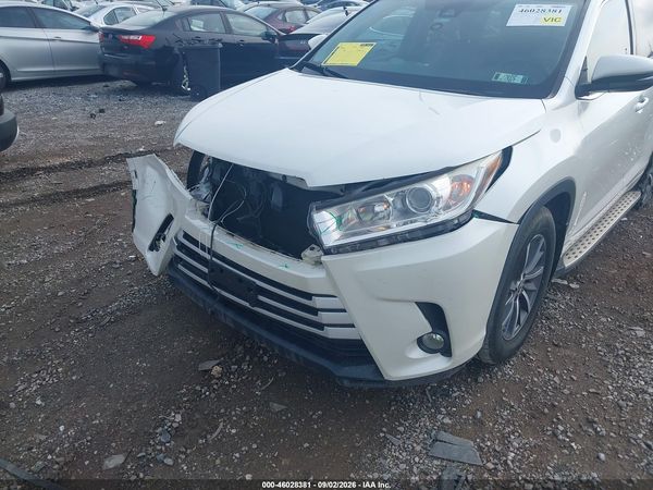 2017 TOYOTA HIGHLANDER XLE — I6