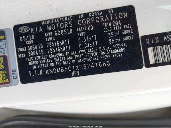 2017 KIA SEDONA LX — I9