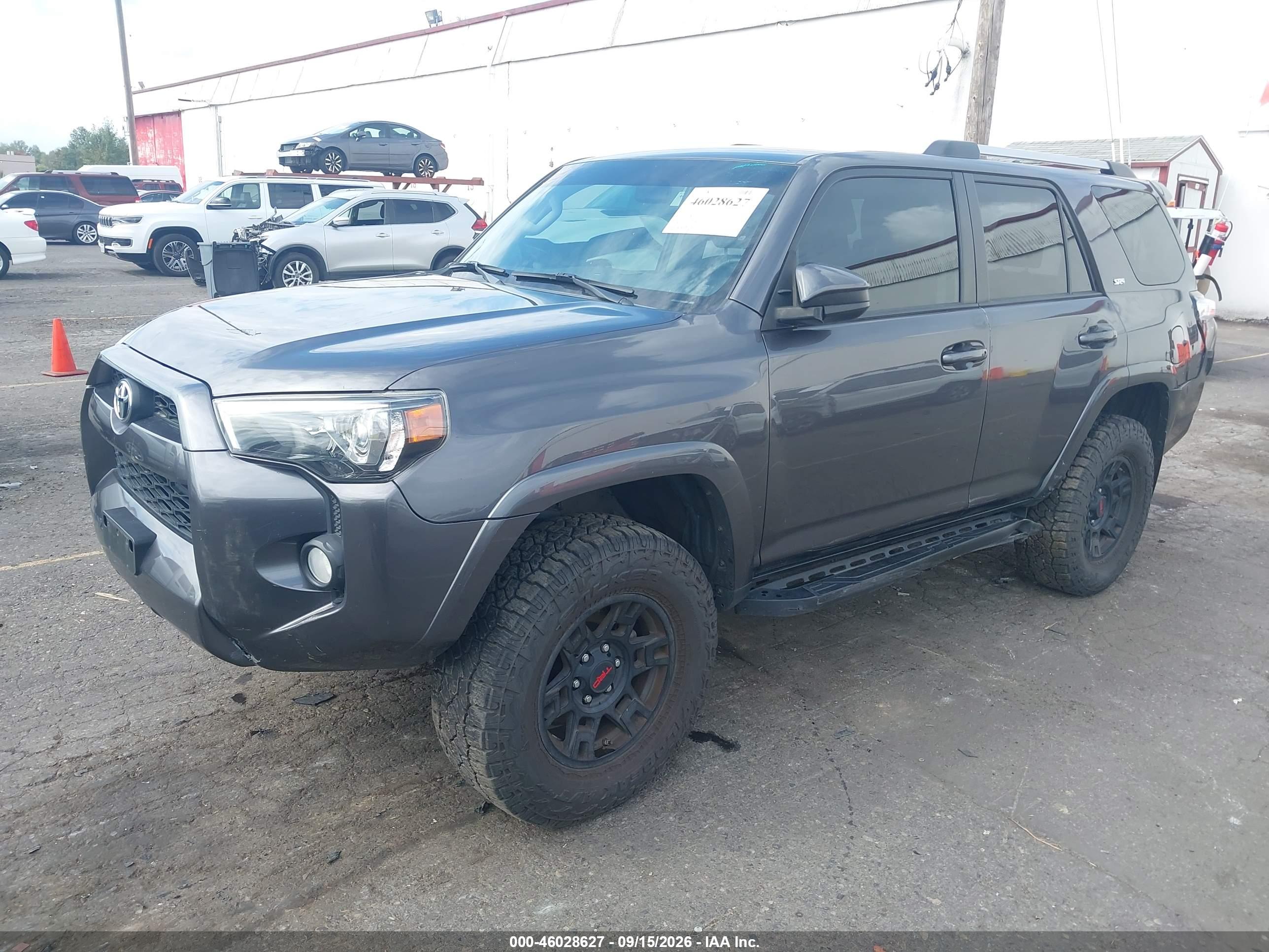 2019 TOYOTA 4RUNNER SR5 — I2