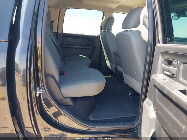 2018 RAM 3500 TRADESMAN  4X4 8' BOX