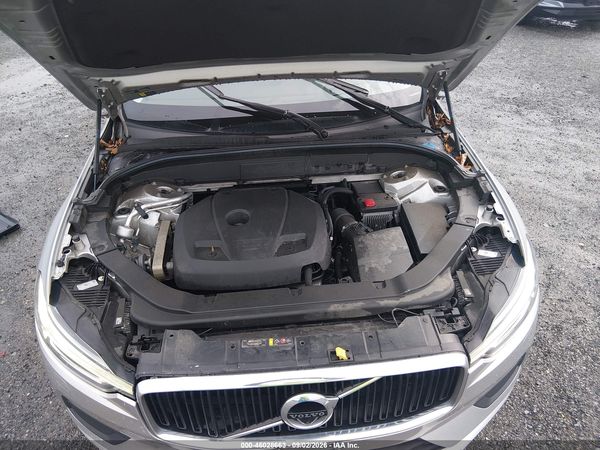 2020 VOLVO XC60 T5 MOMENTUM — I10