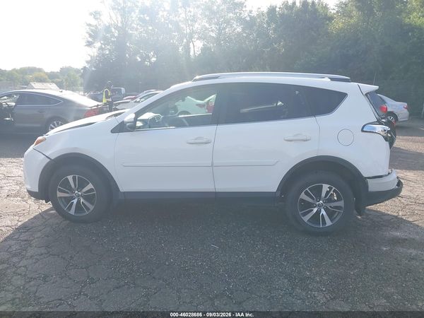 2016 TOYOTA RAV4