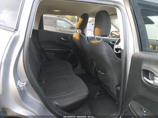 2018 JEEP COMPASS SPORT FWD — I8