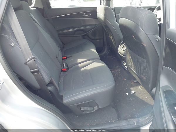2018 KIA SORENTO 2.4L LX — I8