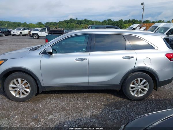 2018 KIA SORENTO 2.4L LX — I117