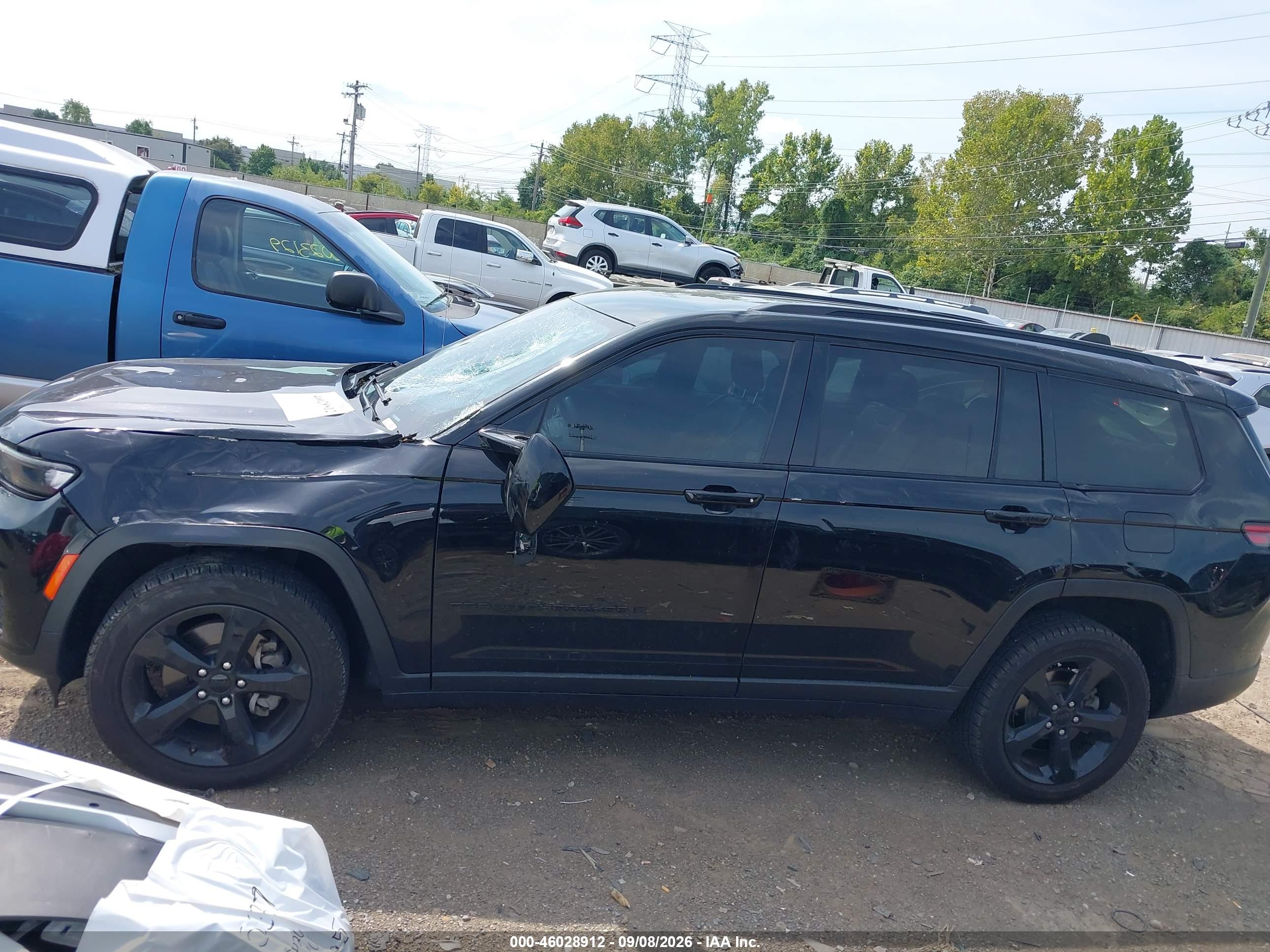 2023 JEEP GRAND CHEROKEE L ALTITUDE 4X4