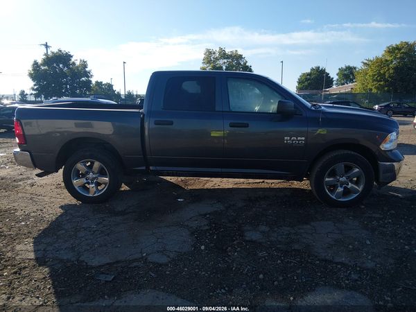 2019 RAM 1500 CLASSIC TRADESMAN  4X4 5'7 BOX