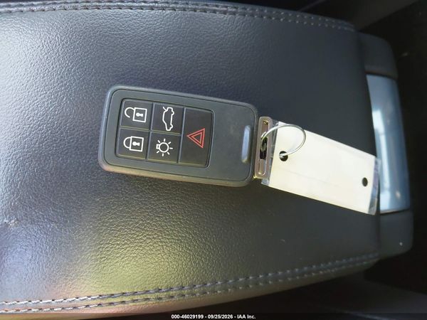 2016 VOLVO S60 INSCRIPTION T5 DRIVE-E PLATINUM — I11