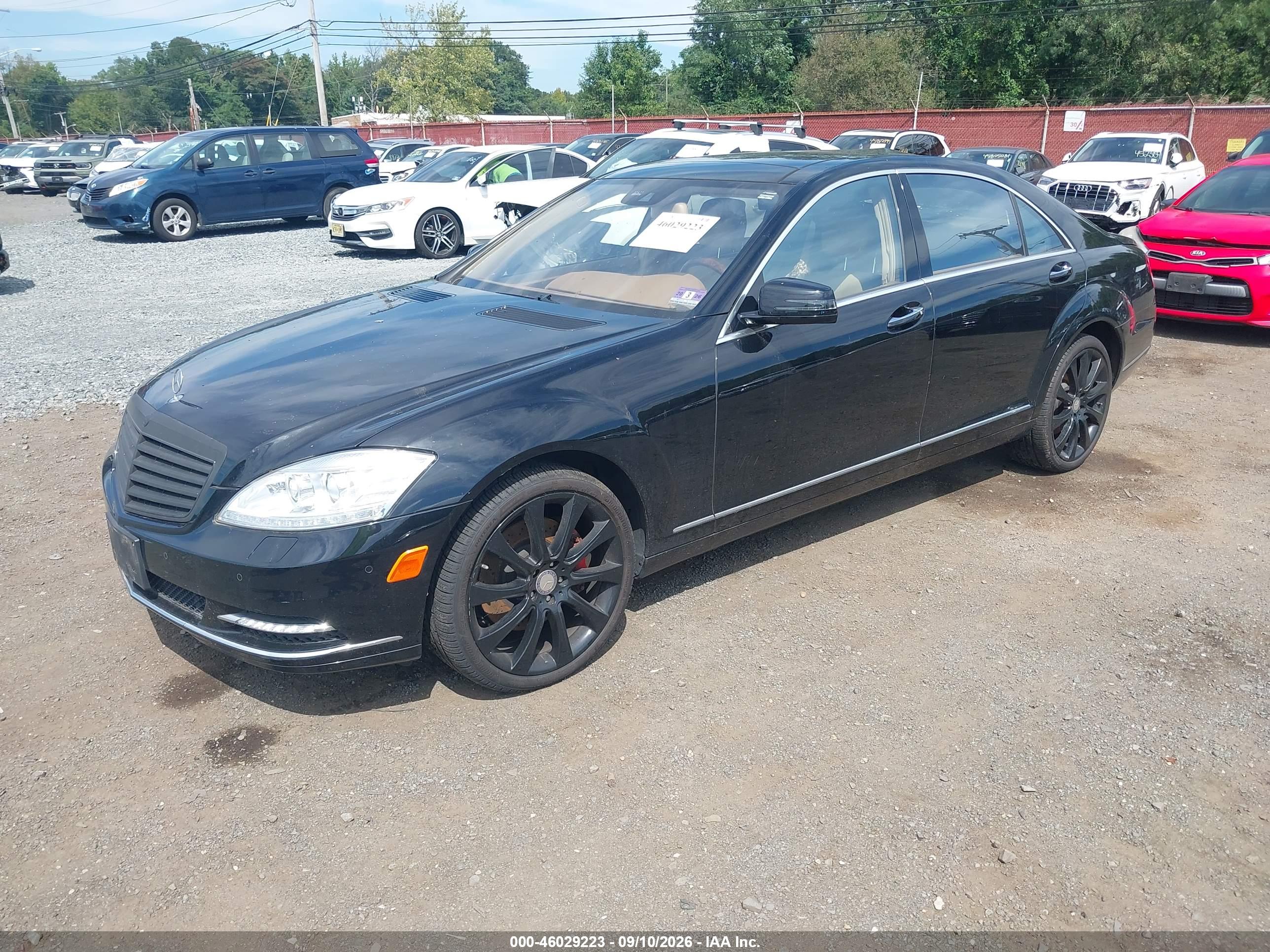 2013 MERCEDES-BENZ S 550 4MATIC — I2