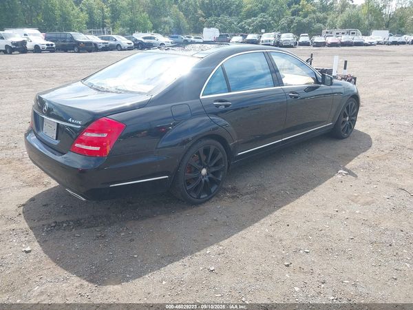 2013 MERCEDES-BENZ S 550 — I4