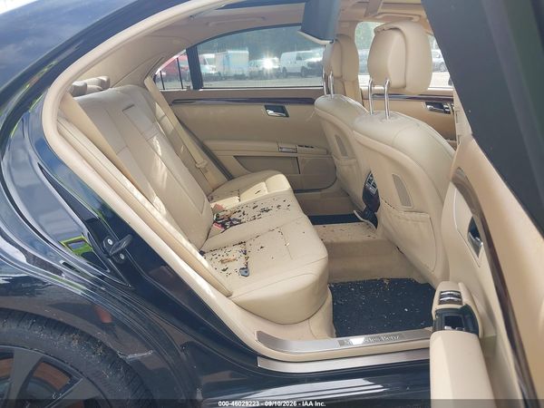 2013 MERCEDES-BENZ S 550 4MATIC — I8