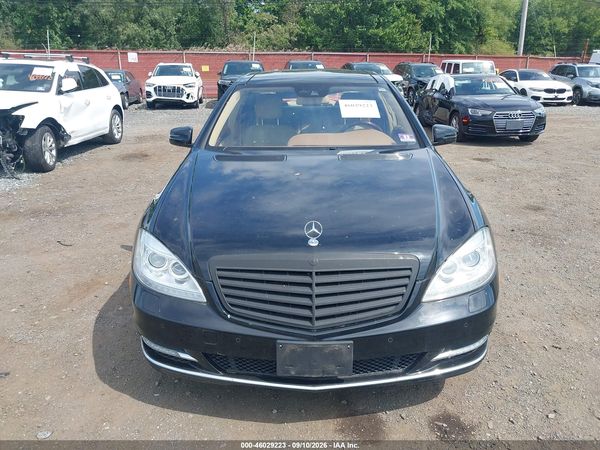 2013 MERCEDES-BENZ S 550 4MATIC — I115