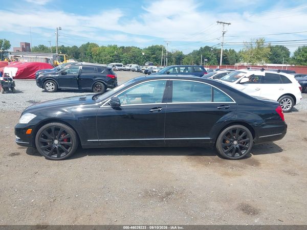 2013 MERCEDES-BENZ S 550 4MATIC — I117