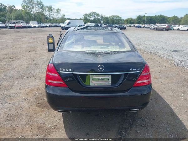2013 MERCEDES-BENZ S 550 4MATIC — I119