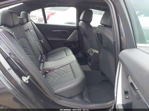 2024 BMW 530I — I8