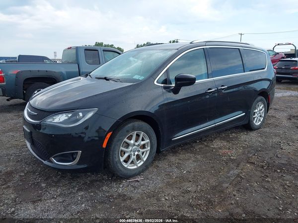 2020 CHRYSLER PACIFICA — I2